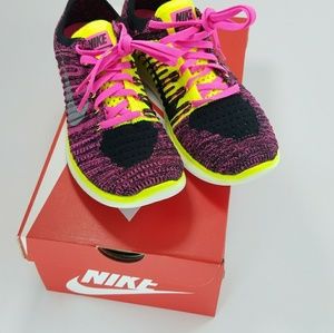 Nike free rn flyknt
